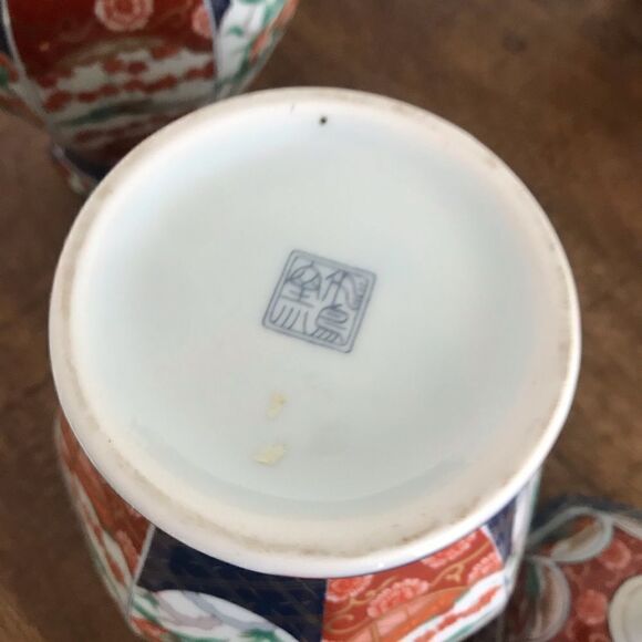 Antique hand painted IMARI scalloped plate damaged - Picture 5 of 6